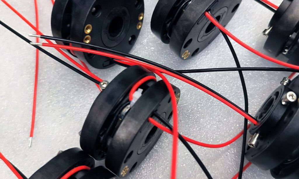 Electrical slip rings on the production line at GUREN